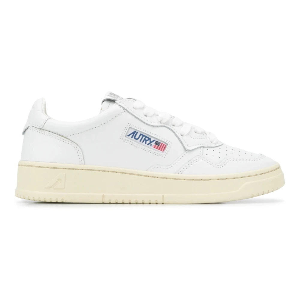 Autry White Sneakers, Female, 7 Uk, Medalist Low Trainers