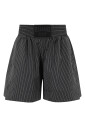 gestreepte-elastische-taille-shorts-zwart-wit
