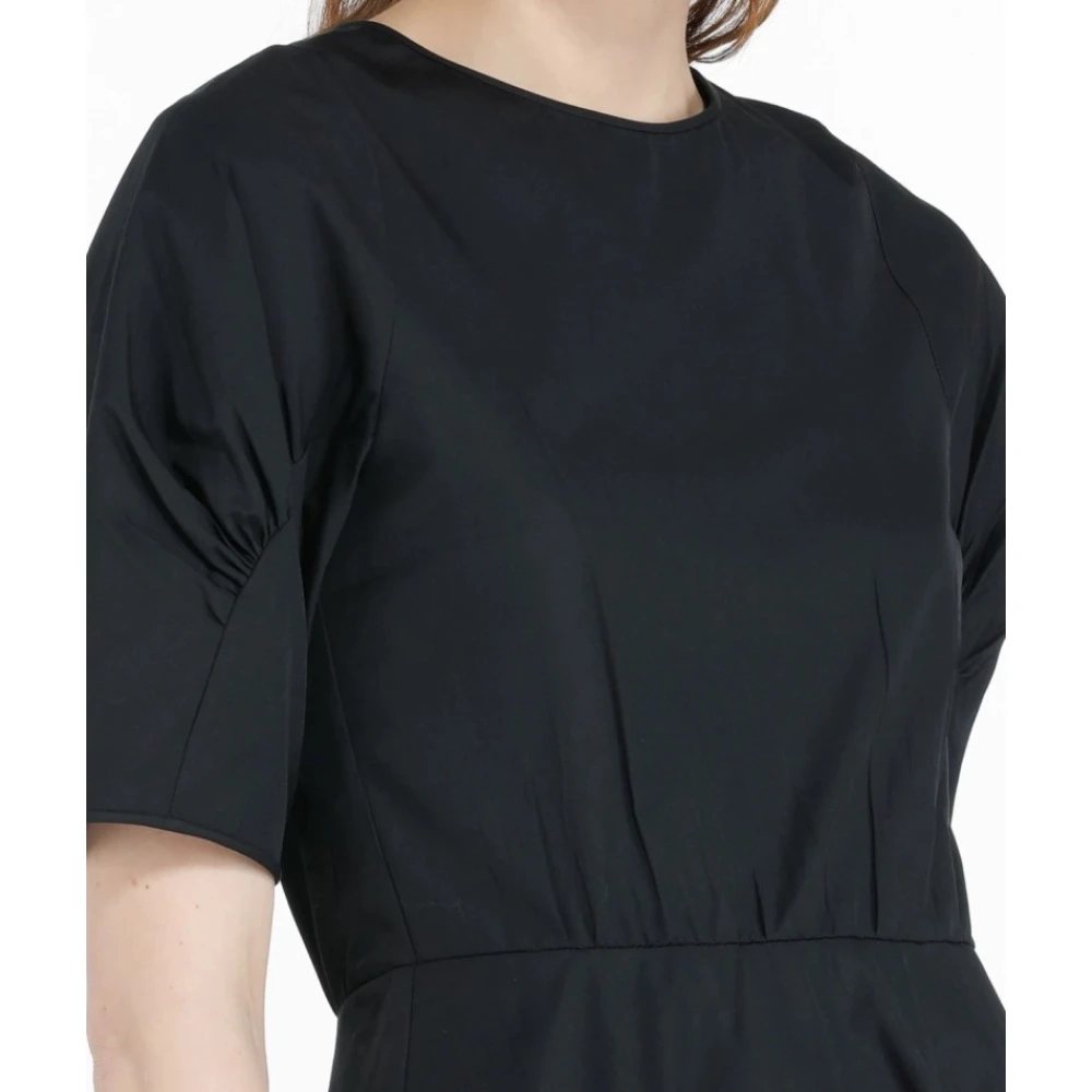 N21 Jurk Korte Mouw Ronde Hals Knoop Achter Black Dames