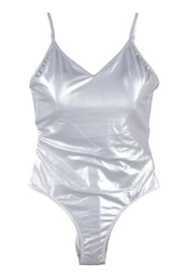 elegant-costume-for-women