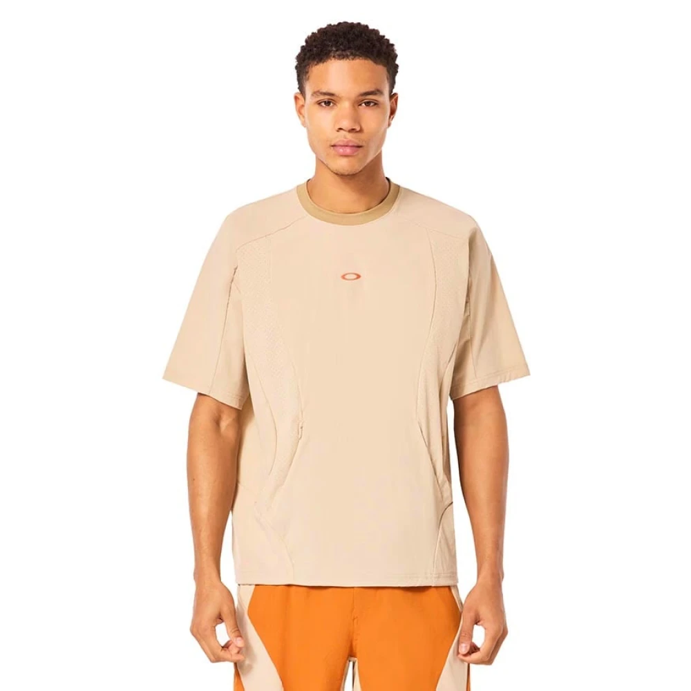 Oakley Latitude Arc Tee Humus Techwear Shirt Beige Heren