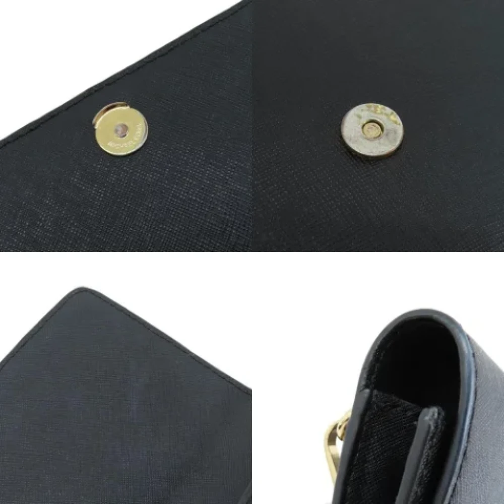 Michael Kors Pre-owned Plastic shoulder-bags Black Dames