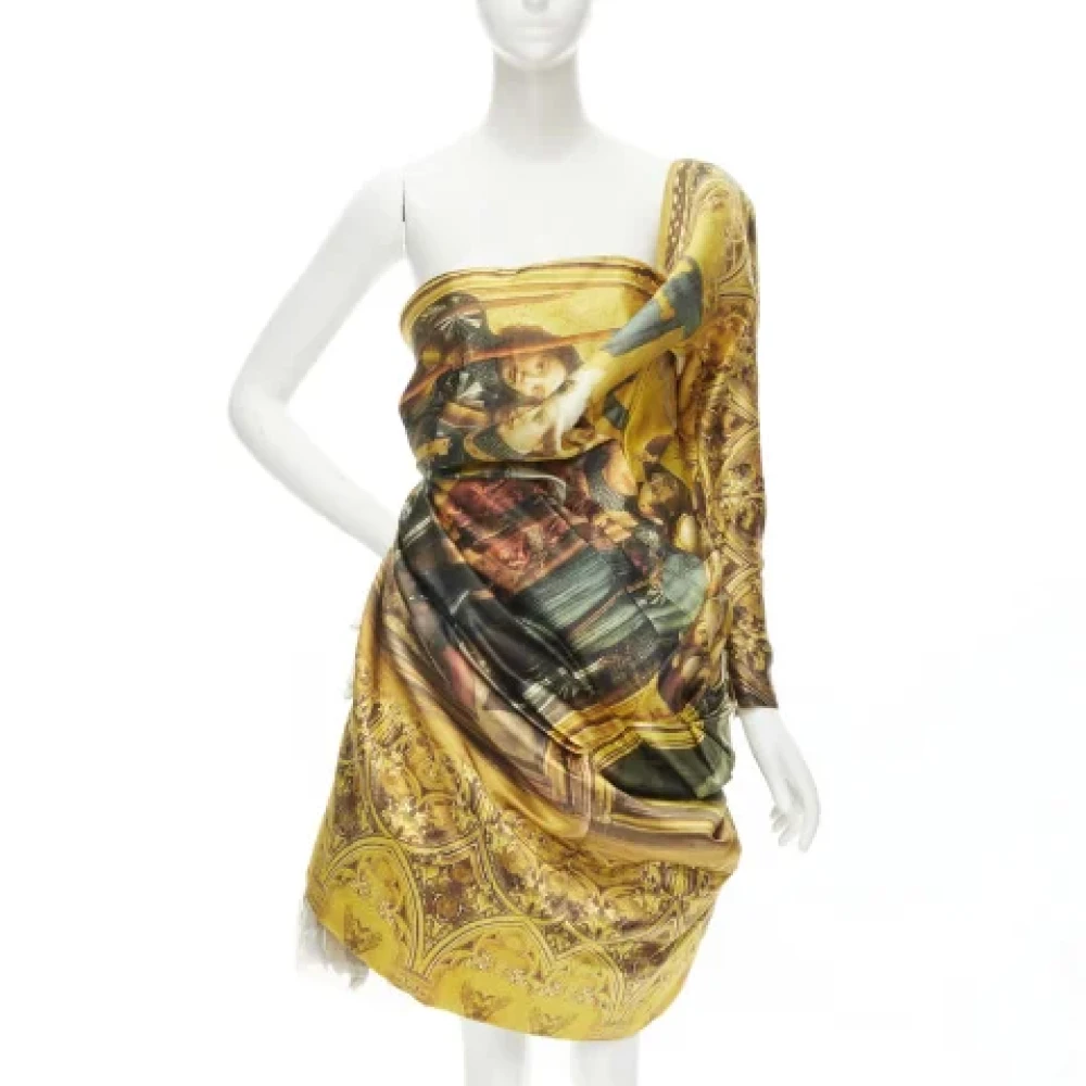 Alexander McQueen Pre-owned Silk dresses Yellow Dames