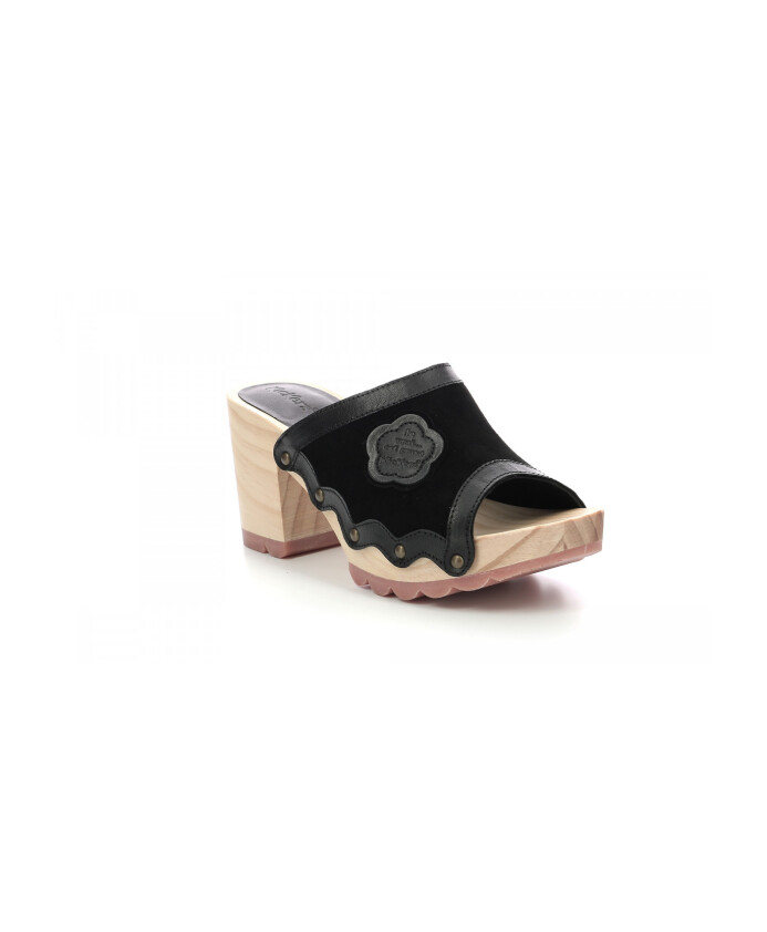 donner-un-coup-de-pied-a-woodstok