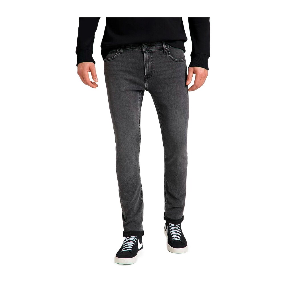 Shop fashion from Lee online at Miinto