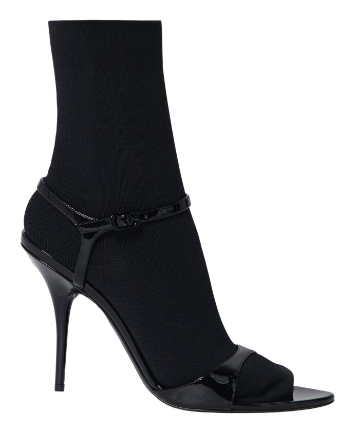low-avenue-sock-heels