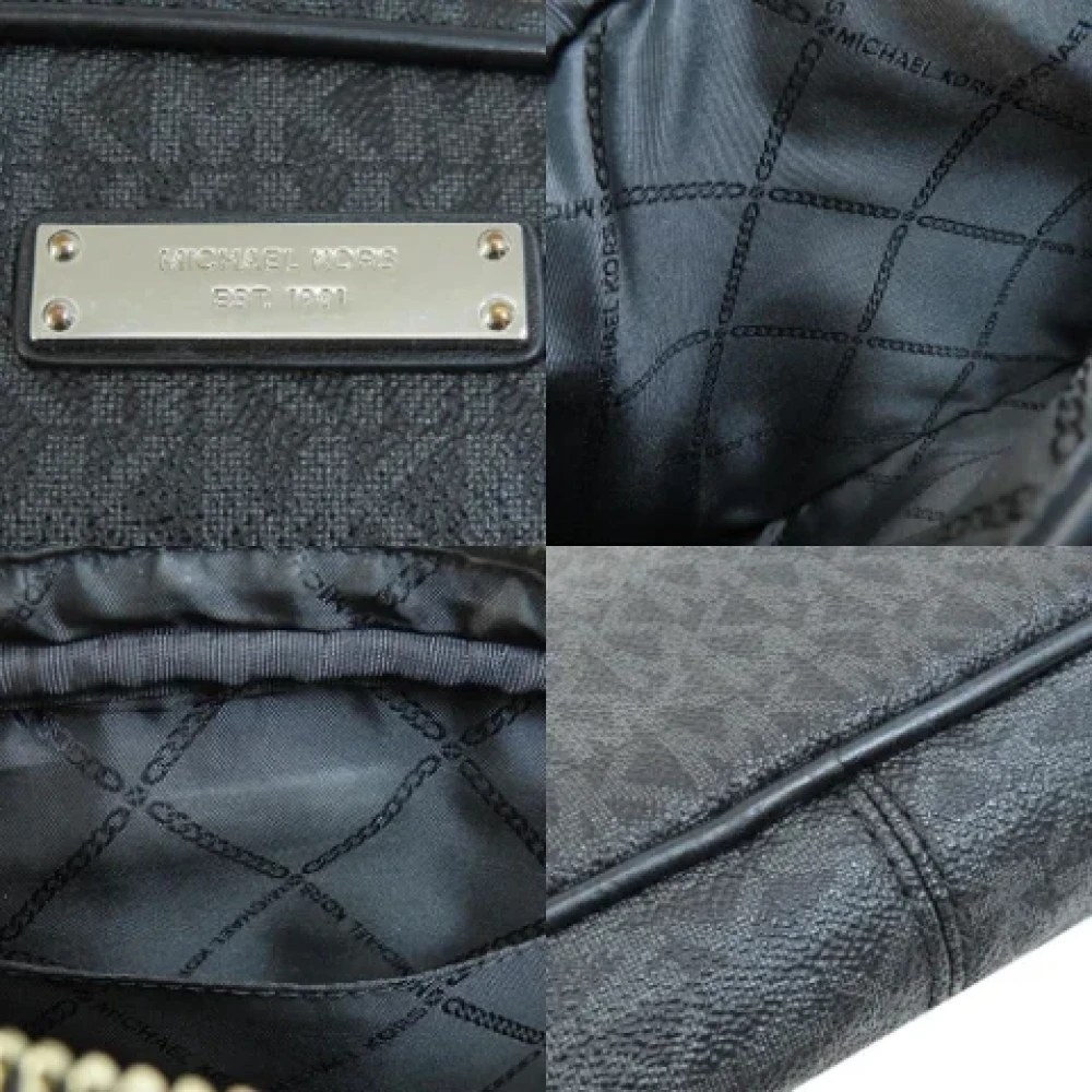 Michael Kors Pre-owned Canvas shoulder-bags Black Dames
