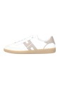 baskets-en-cuir-blanc-avec-rivet-dore