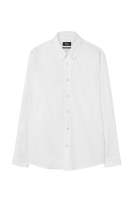 chemise-blanche-a-boutons