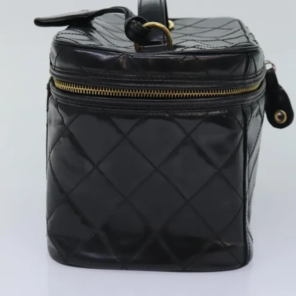 Chanel Vintage Pre-owned Leather pouches Black Dames