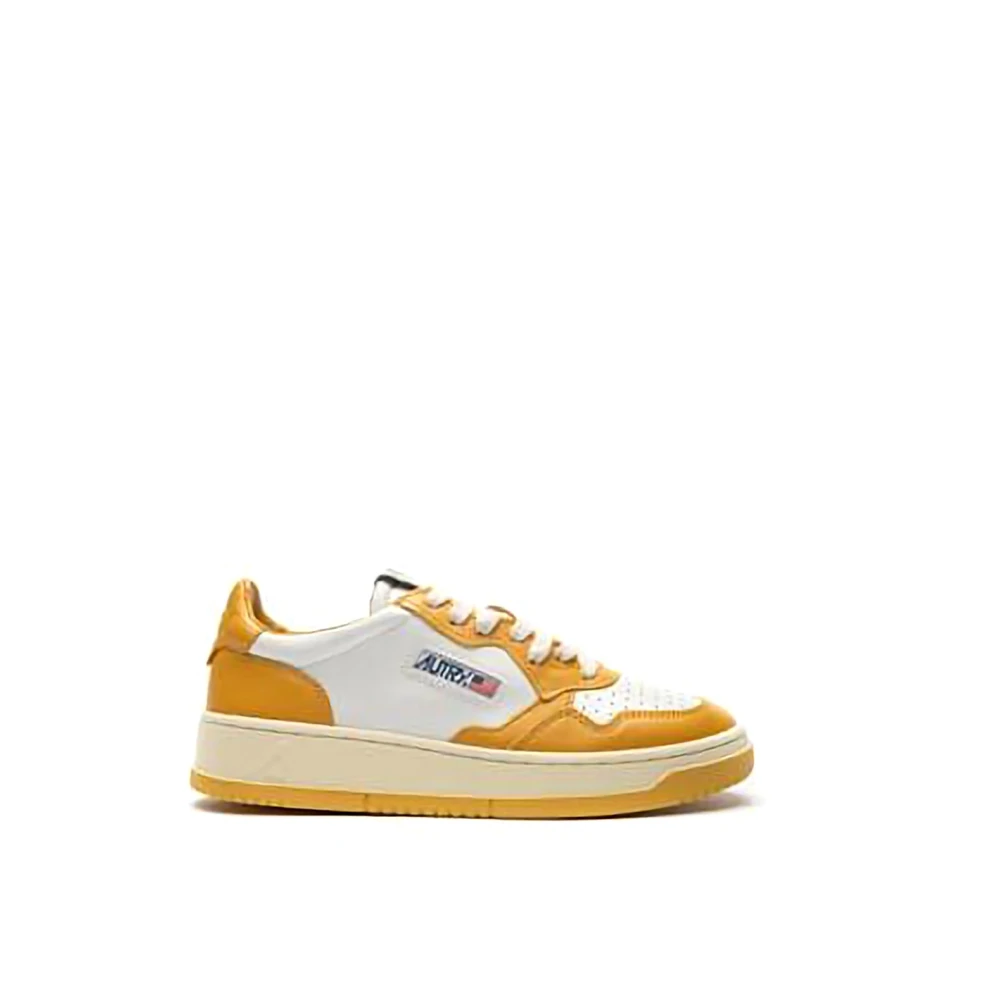 Shoes > Sneakers - - Autry - Modalova