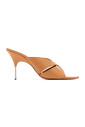 mules-en-daim-couleur-latte