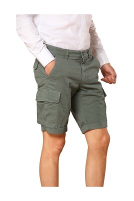 slim-fit-cargo-bermuda-shorts