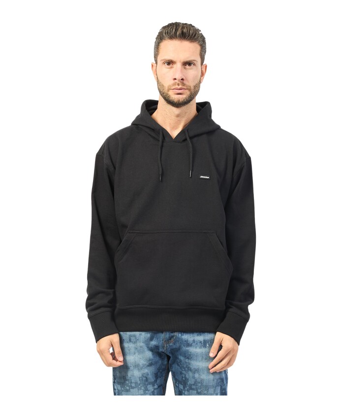 sweat-a-capuche-noir