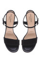 sandal-in-black-suede