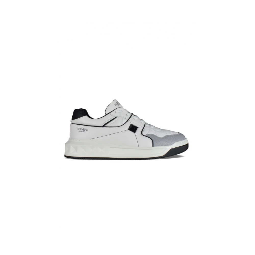 Valentino Garavani Witte Leren One Stud Sneakers Heren Schoenen