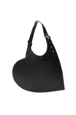 black-bags-for-stylish-look