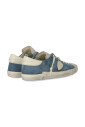sneaker-bas-creme-cuir-bleu