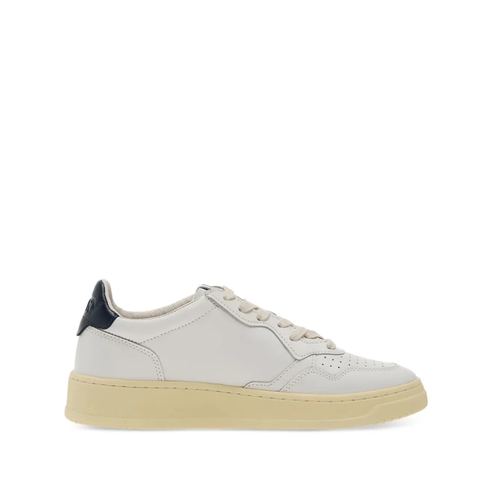 Autry Women's White Medalist Low - Sneakers - 6 Uk - Shoes