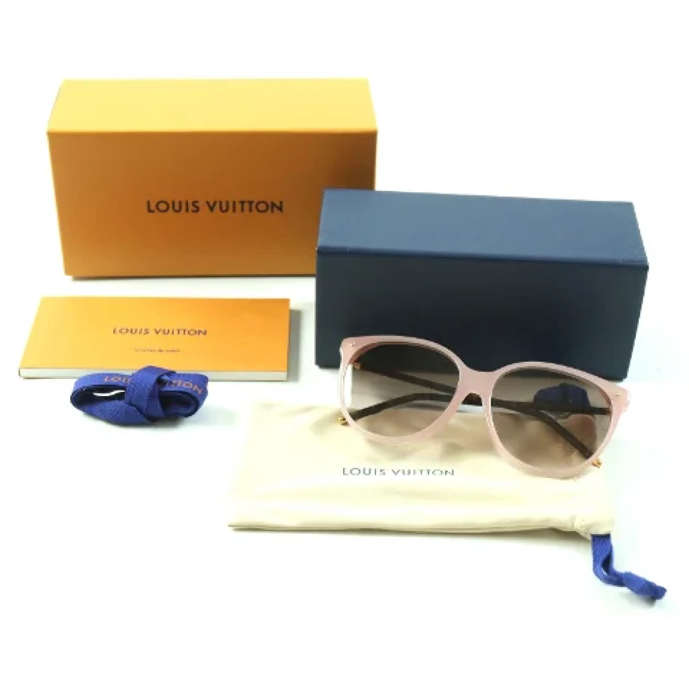 Louis Vuitton Vintage Pre-owned Fabric sunglasses Brown Dames