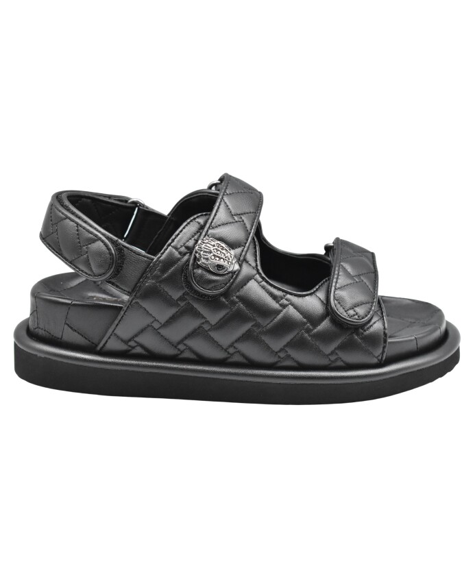 chaussures-noires-a-lacets-pour-femmes