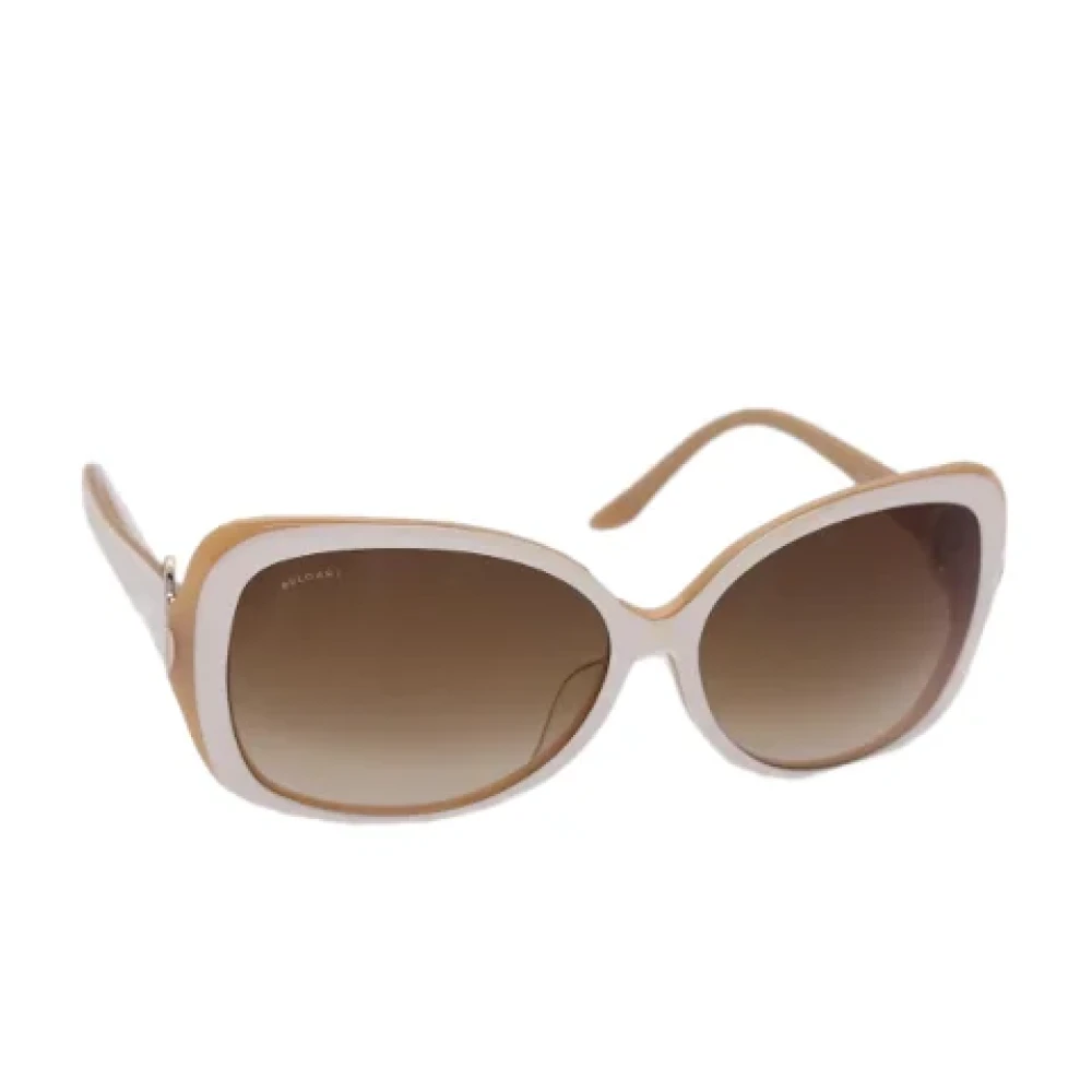 Bvlgari Vintage Pre-owned Plastic sunglasses Beige Dames