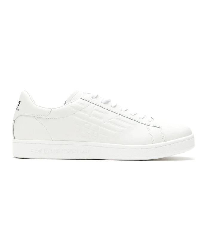 white-dynamic-tennis-sneakers