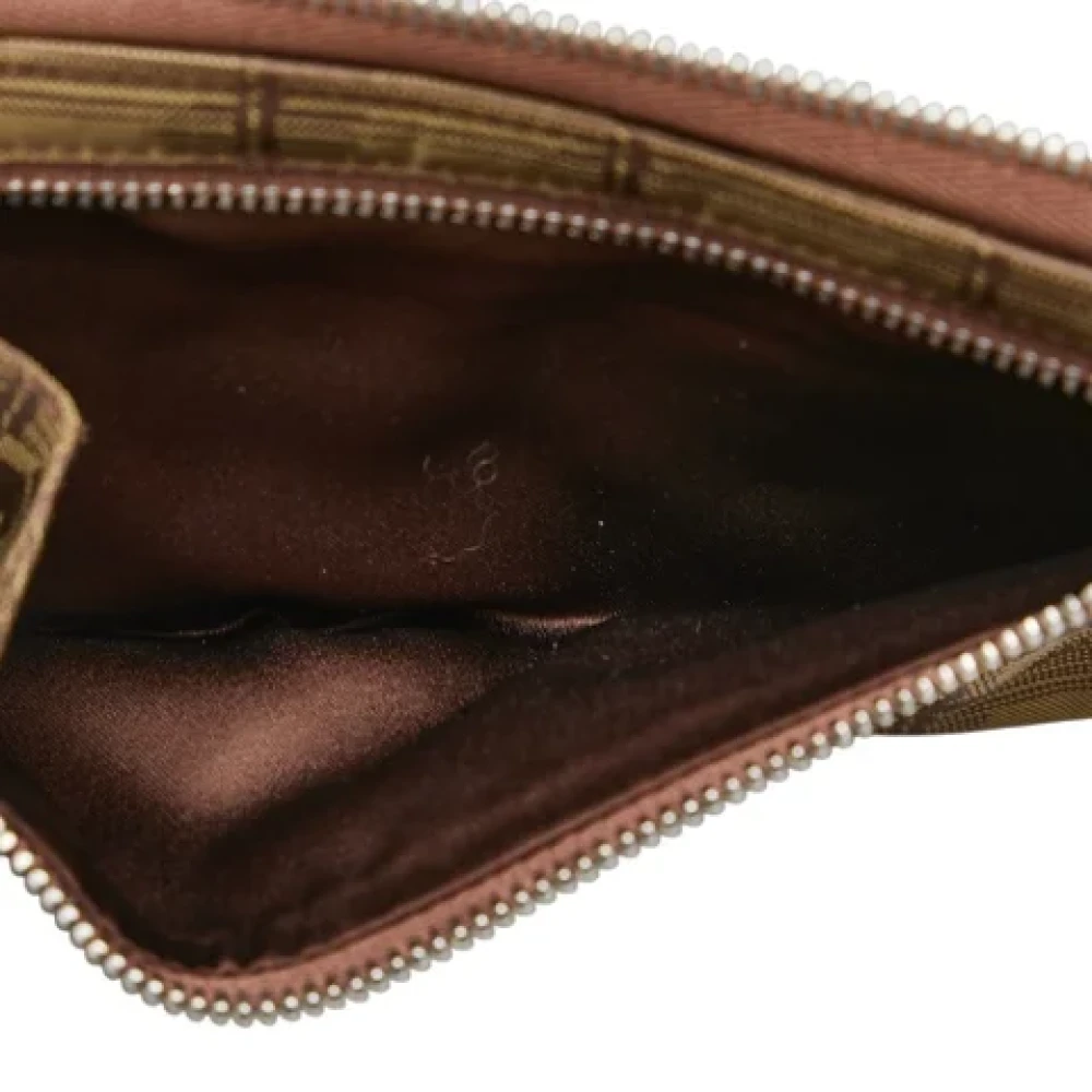 Chanel Vintage Pre-owned Canvas wallets Brown Dames