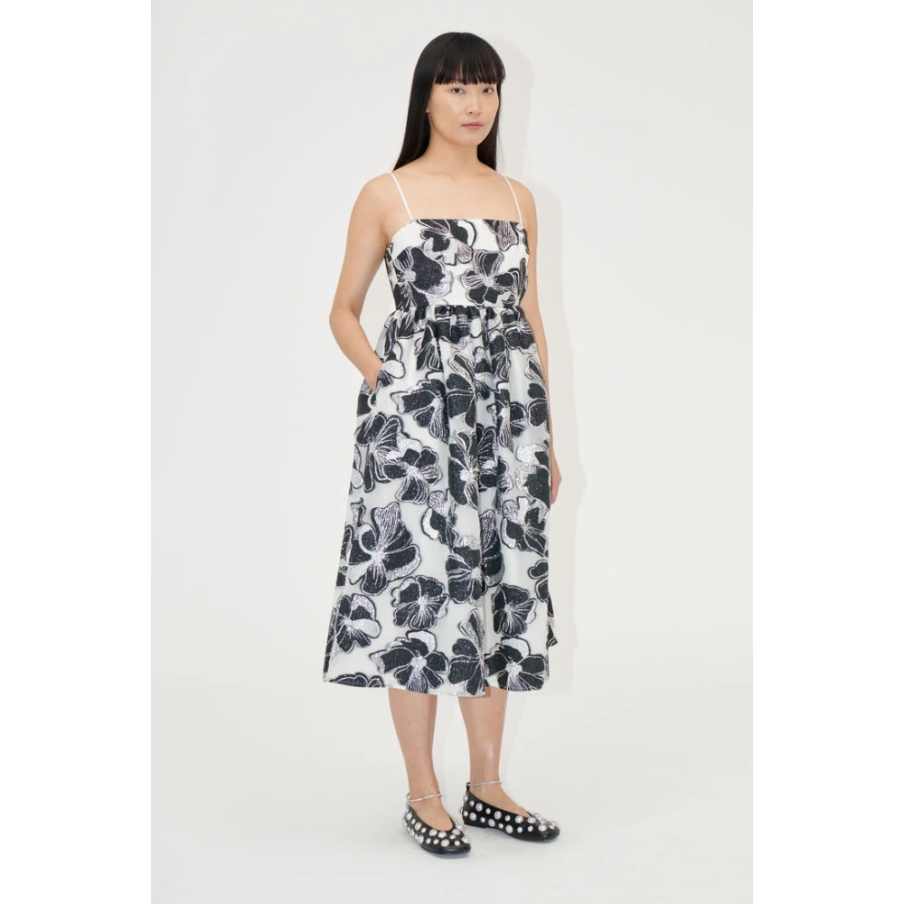 Stine Goya Anemone Jacquard Midi Jurk Black Dames