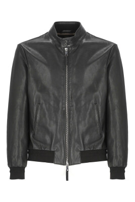 black-leather-jacket-crewneck-zip-fastening