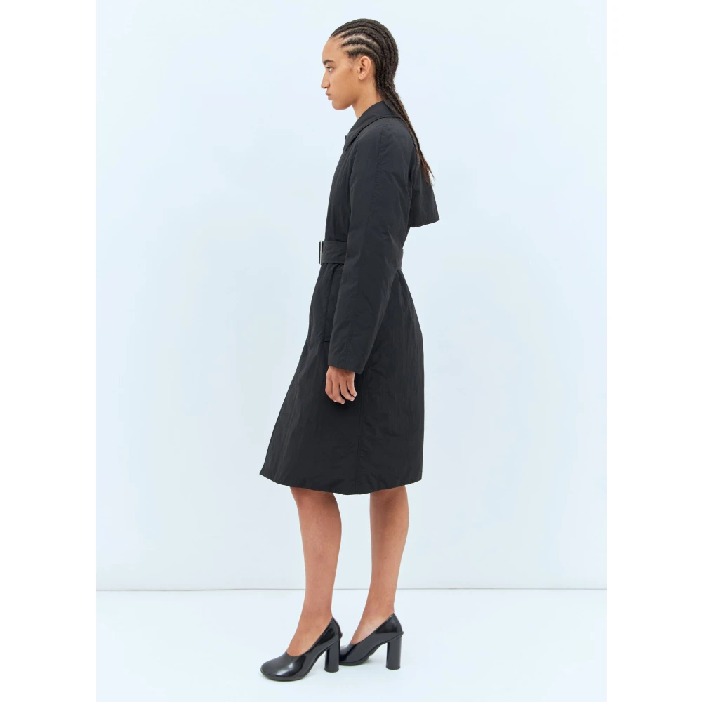 Burberry Gewatteerde autocoat met B-gesp Black Dames