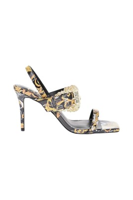 sandales-a-boucle-motif-baroque