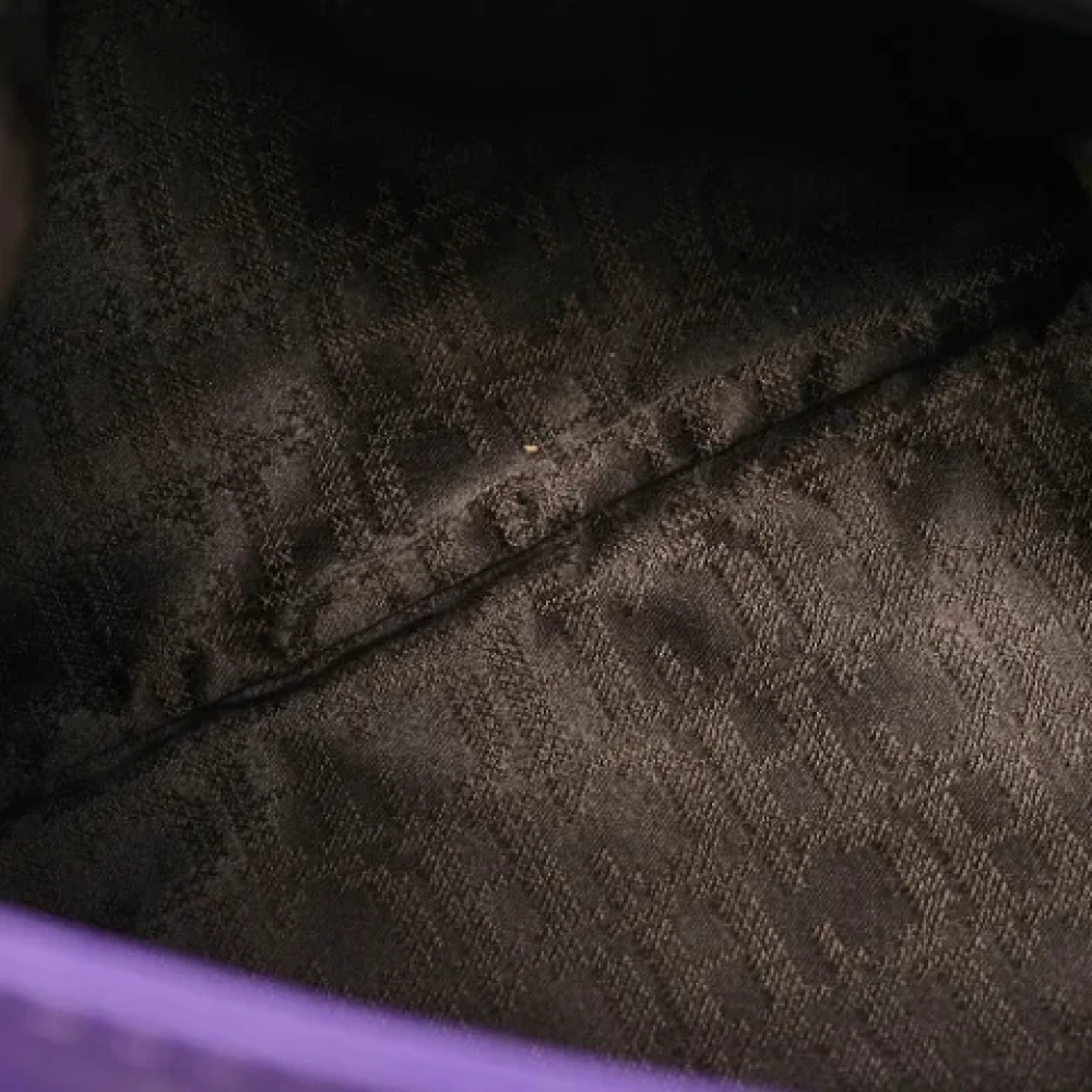 Carolina Herrera Pre-owned Leather shoulder-bags Purple Dames