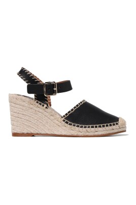 leather-wedge-sandals-with-buckle-closure