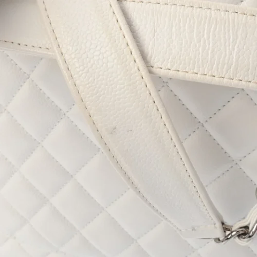 Chanel Vintage Pre-owned Leather totes White Dames
