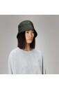 chapeau-seau-pour-une-coiffe-elegante