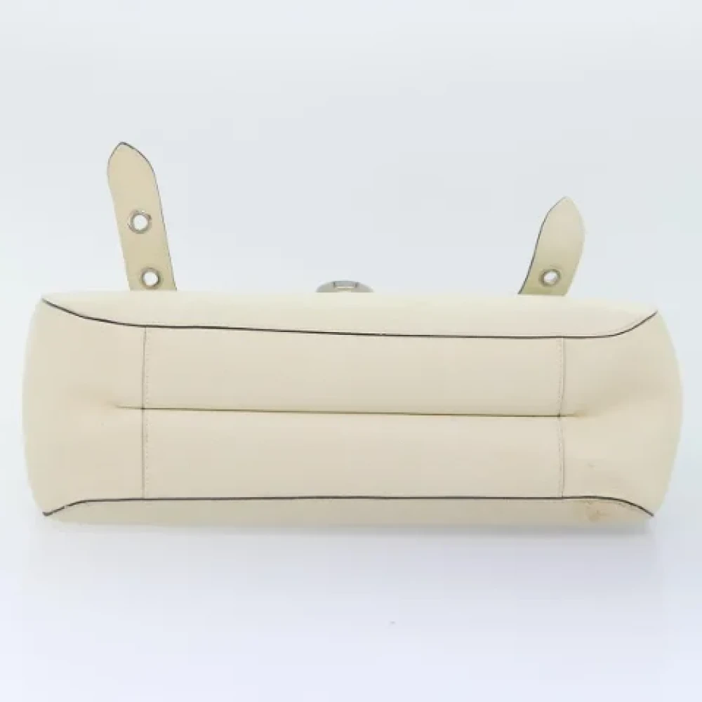 Salvatore Ferragamo Pre-owned Leather handbags White Dames