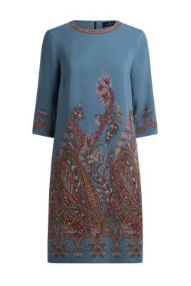 elegante-robe-noire-pour-femmes