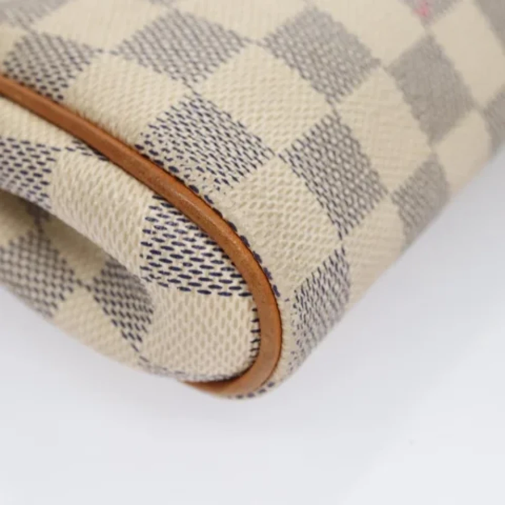 Louis Vuitton Vintage Pre-owned Canvas louis-vuitton-bags White Dames