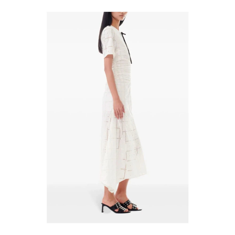 Ganni Asymmetrische Witte Jurk met Engelse Steek White Dames