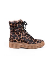 Schnürstiefel