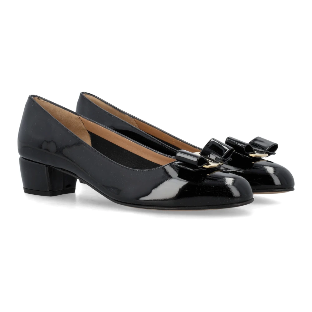 Salvatore Ferragamo Zwarte Leren Ballerina met Strikdetail Black Dames