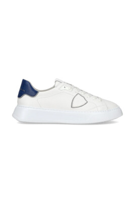 sneakers-en-cuir-bleu-avec-doublure-en-coton