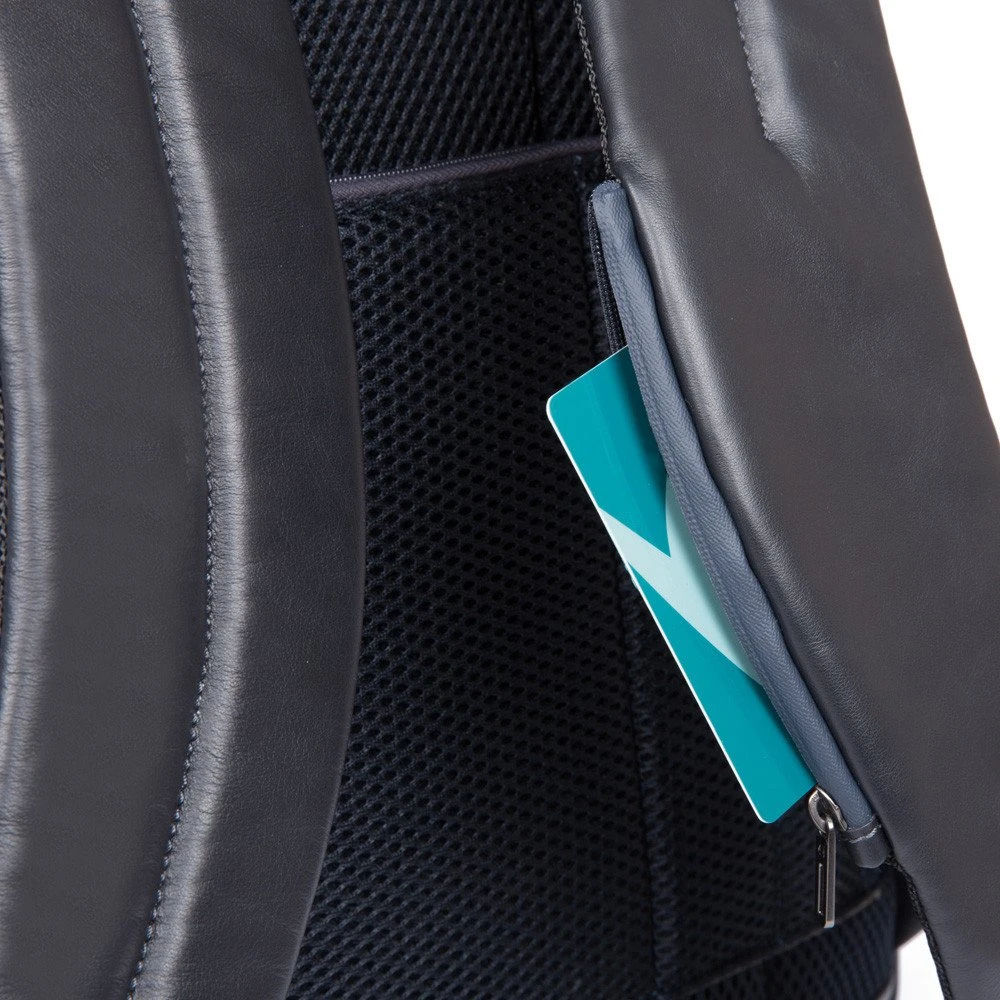 Piquadro Pc en iPad -rugzak met stedelijke anti -deft kabel Black Heren