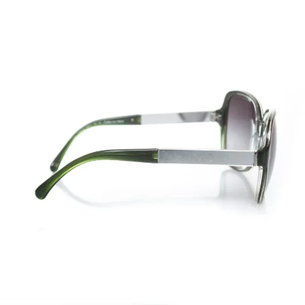 Chanel Vintage Pre-owned Plastic sunglasses Green Dames