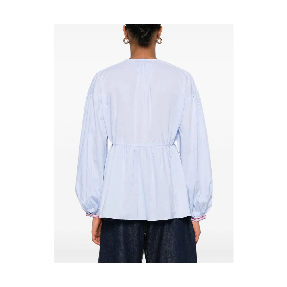 A.p.c. Lichtblauw V-hals Geborduurd Shirt Blue Dames