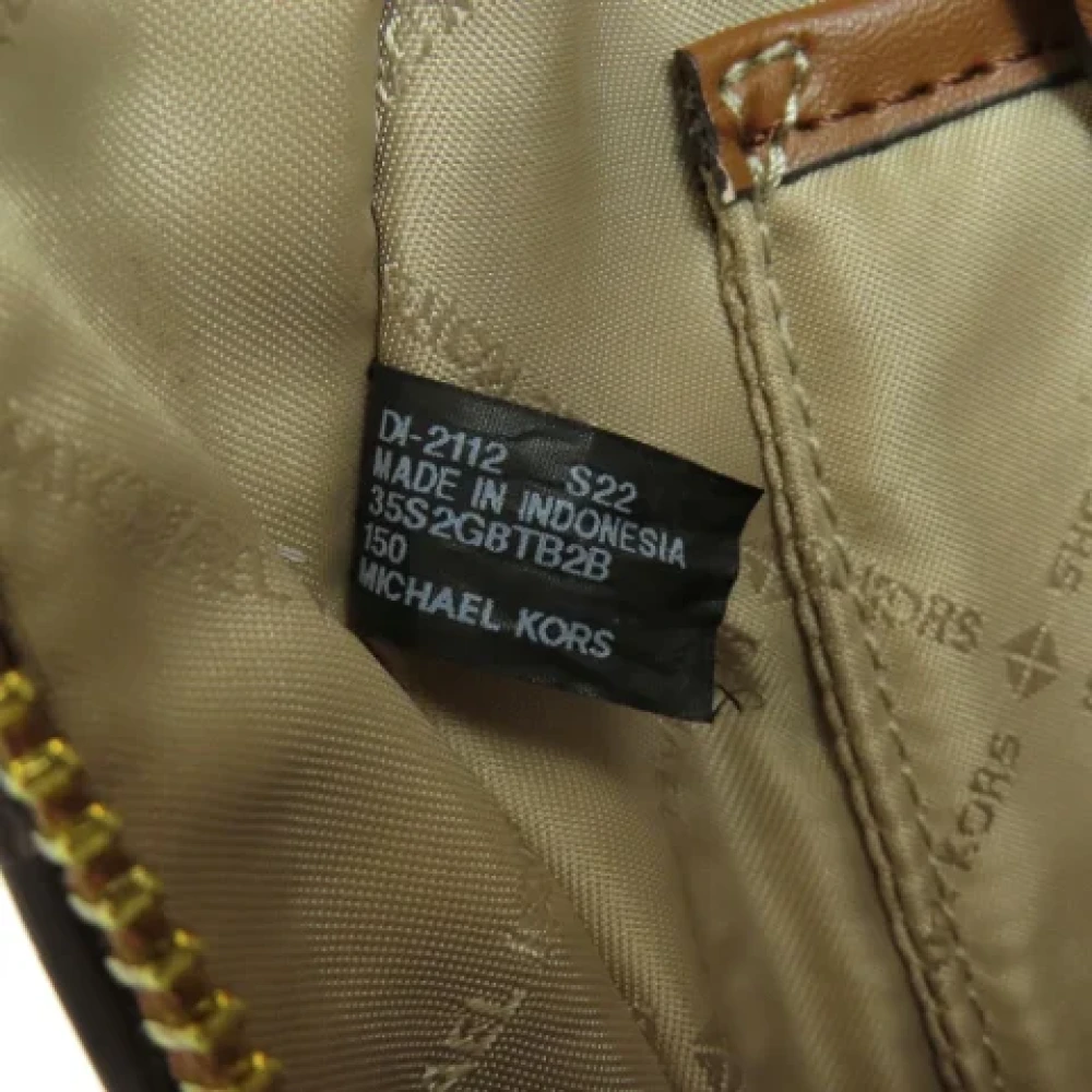 Michael Kors Pre-owned Fabric backpacks Beige Dames