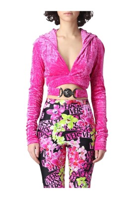 velvet-hooded-crop-top