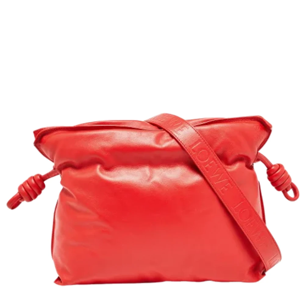 Loewe Pre-owned Leather clutches Red Dames