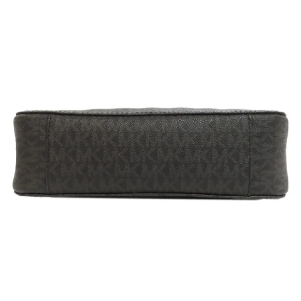 Michael Kors Pre-owned Canvas shoulder-bags Black Dames